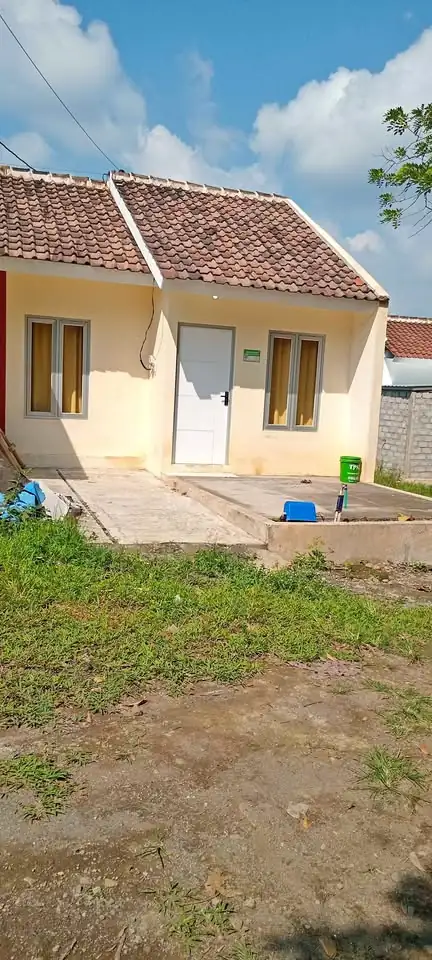 2 KT 1 Kamar Mandi – Rumah