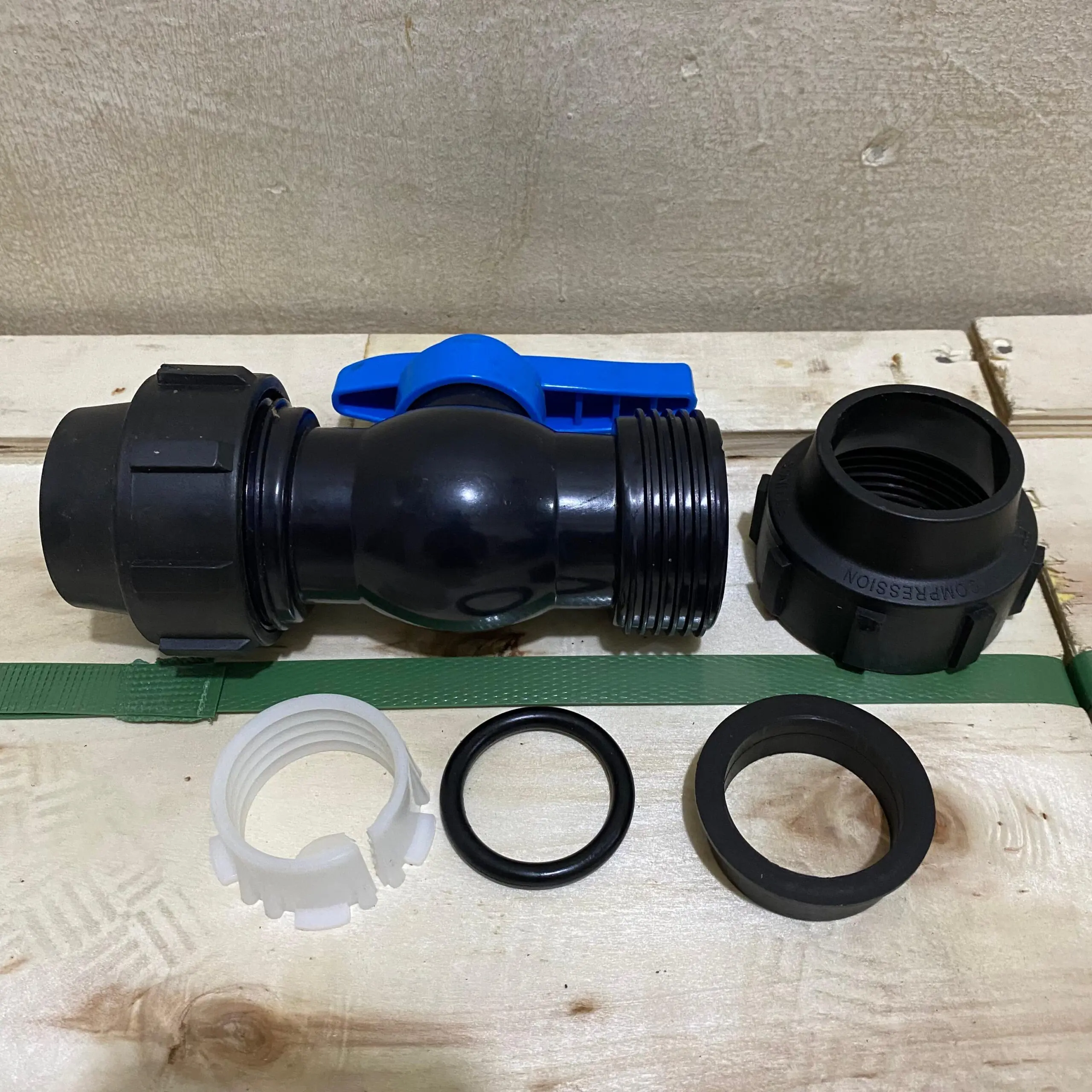 Ready Stok Ball Valve Hdpe Compression UK 20-110mm Distributor Resmi