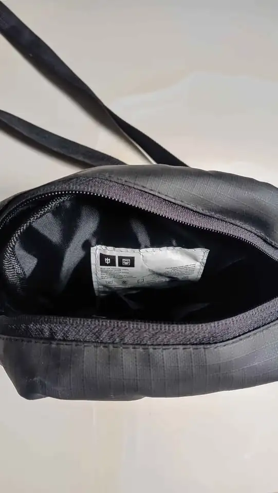 Di jual tas