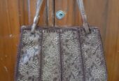 Tas wanita