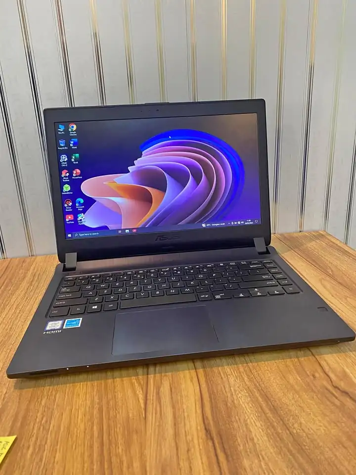 Laptop Second ASUS PRO P1440FA Intel Core i3-8145U