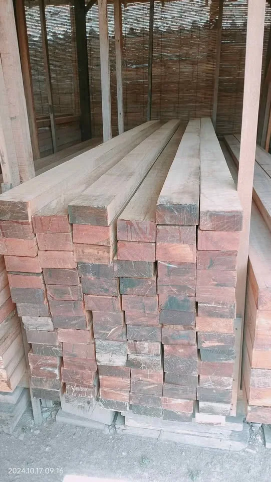 Balok Kayu kalimantan 8×12 ,6×12 dan 6×10