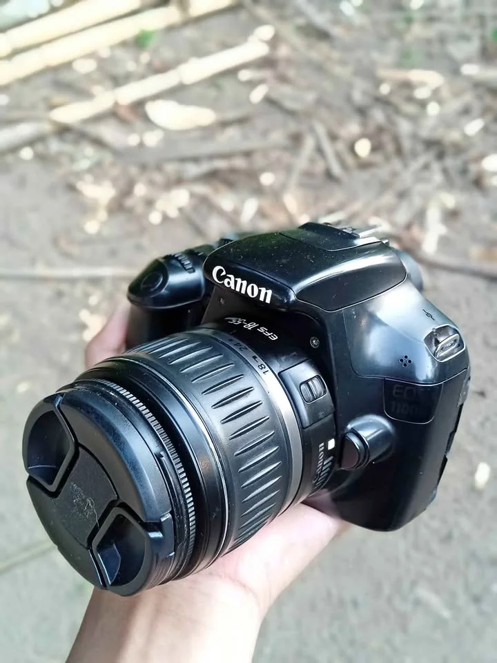 kamera canon 1100d