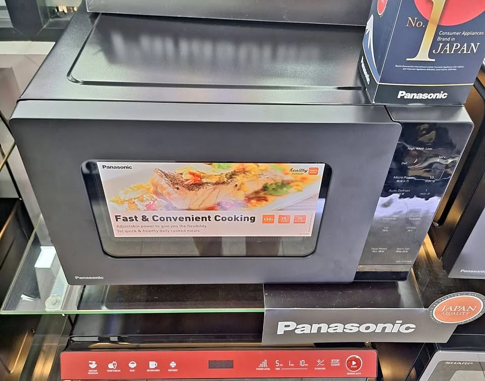 Microwave Panasonic 25 Liter Oven NN-ST32NBTTE Pemanggang