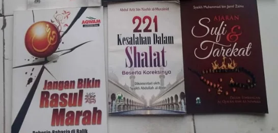 Buku agama islam Kondisi bekas seperti baru