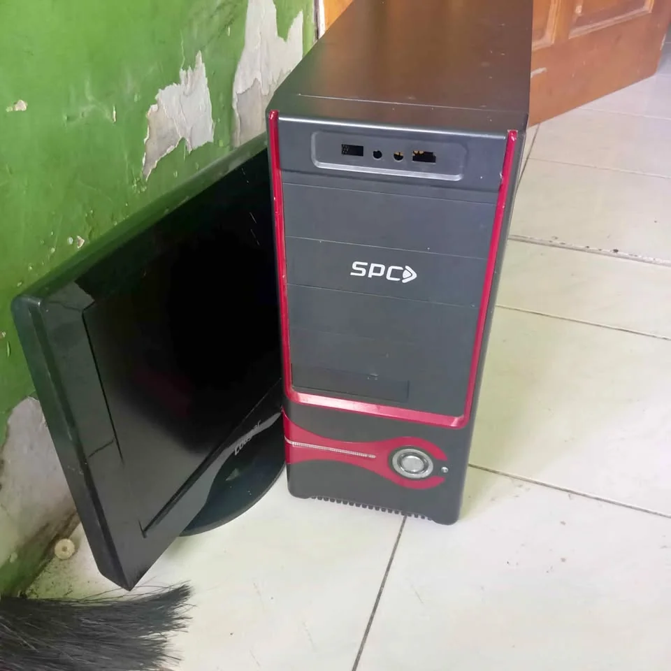 Jual Komputer Satu Set