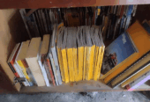 Jual Macam-macam Buku Bekas