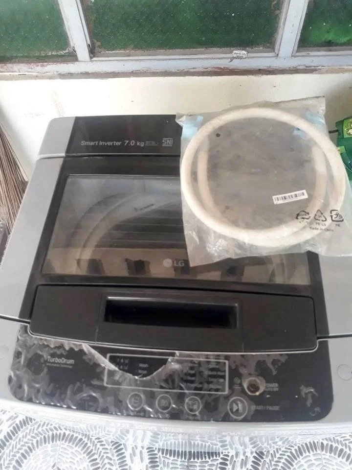 Mesin cuci LG inventer