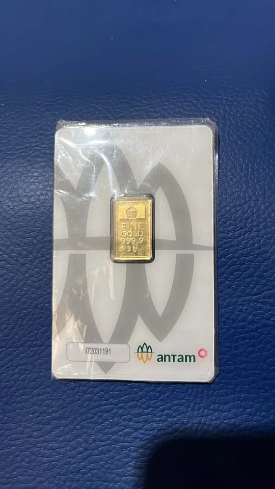 Emas batangan Antam