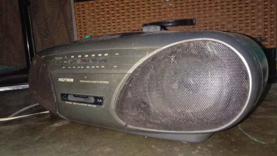 Radio polytron
