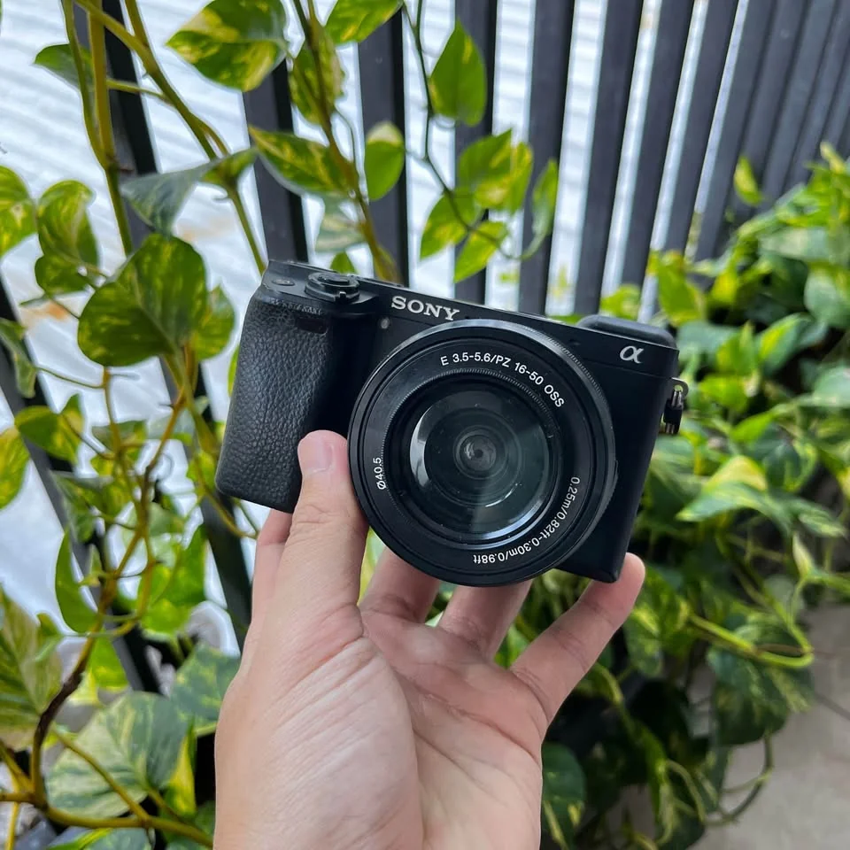 Kamera sony a6300 kit mulus sc rendah fullsetbox