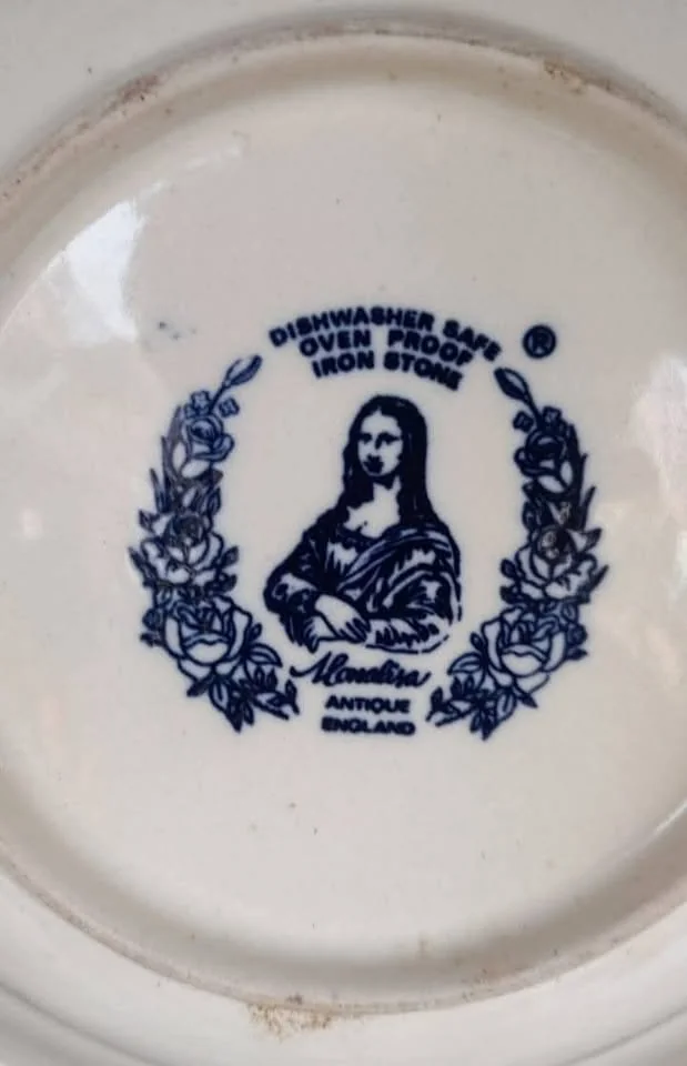 Piring antik monalisa