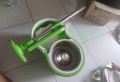 Alat pel lantai rumah