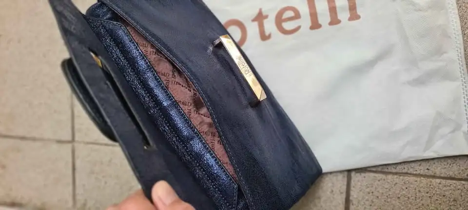 Tas sling bag rotelli