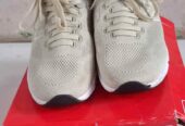 Sepatu new balance uk 37-38 baru sekali pakai