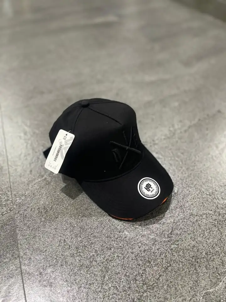 DI JUAL TOPI