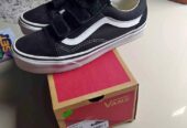 Sepatu Vans