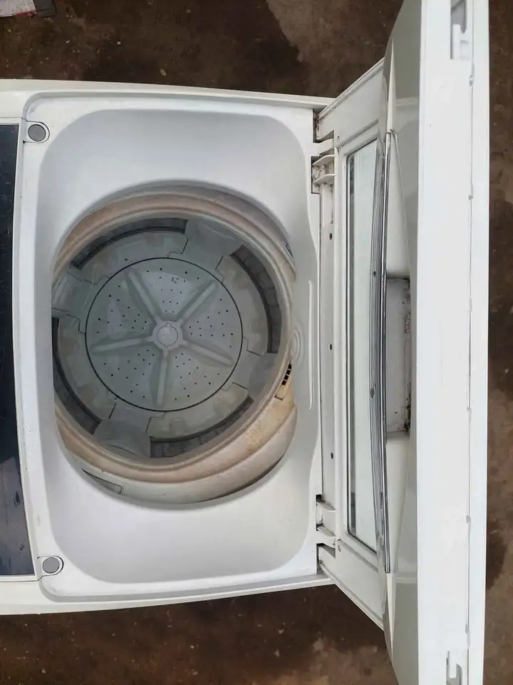 Mesin cuci top loading PANASONIC kapasitas 7kg