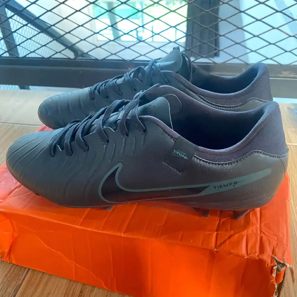 Sepatu Bola minisoccer NIKE TIEMPO LEGEND 10 ACADEMY size 44