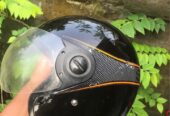 Helm scoopy hitam