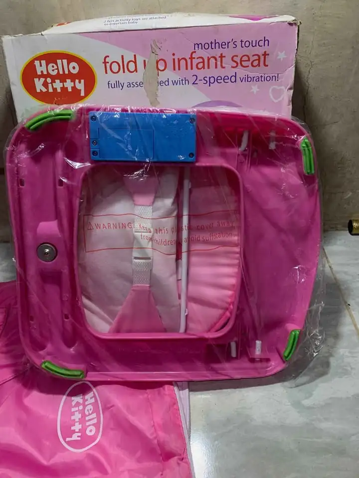 Kursi duduk bayi