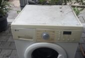 Mesin cuci front loading LG inverter