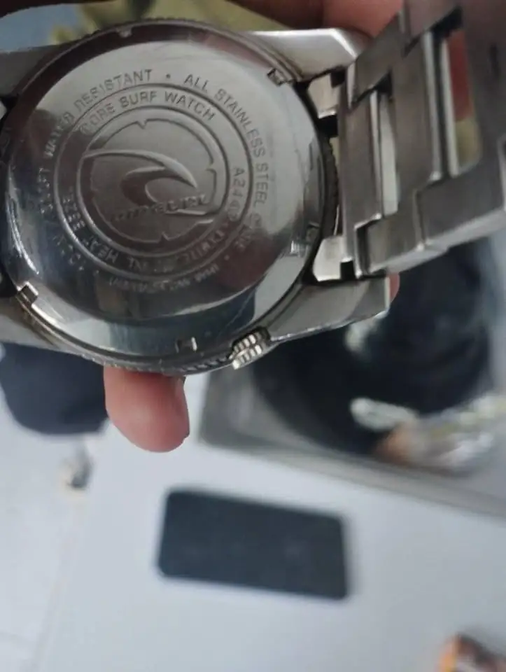 Jam tanggan merk ripcurl ori