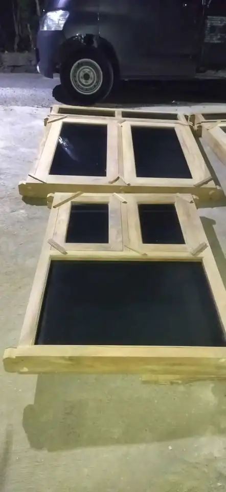 Bismillah Melayani berbagai macam model pintu, kusen dan jendela
