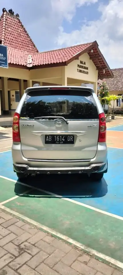 Mobil bekas murah Avanza G Tahun 2011