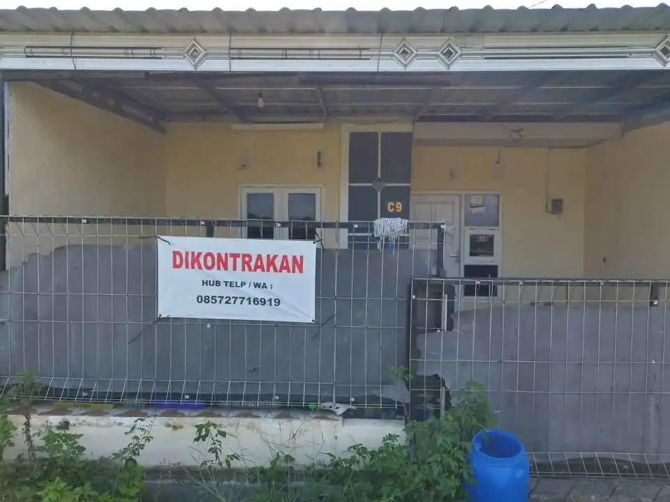 Disewakan/Kontrakan Rumah Murah Nyaman dekat KIK