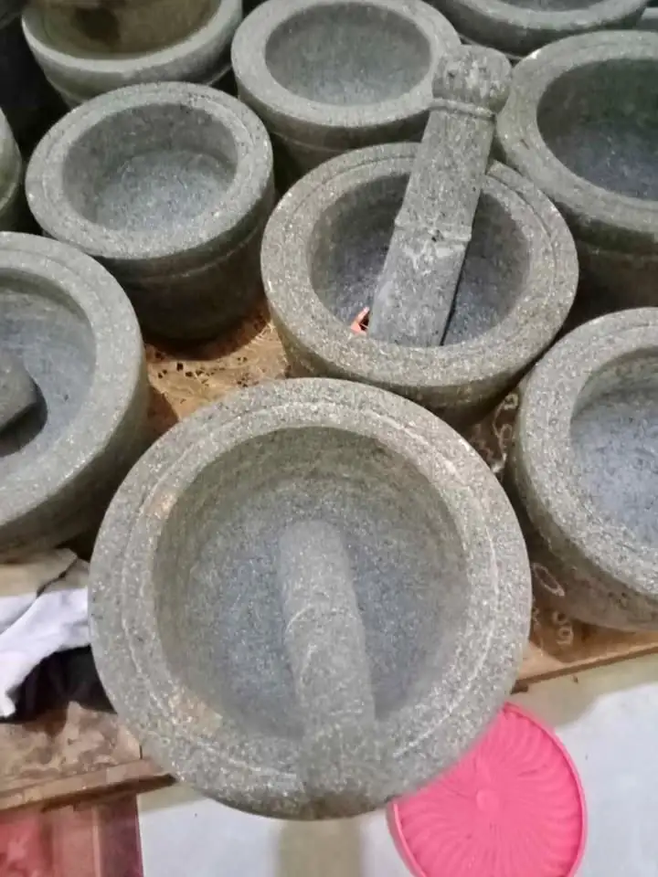 specialis kerajinan asli batu kali ➡️ Cobek ➡️ Layah ➡️ Lumpang
