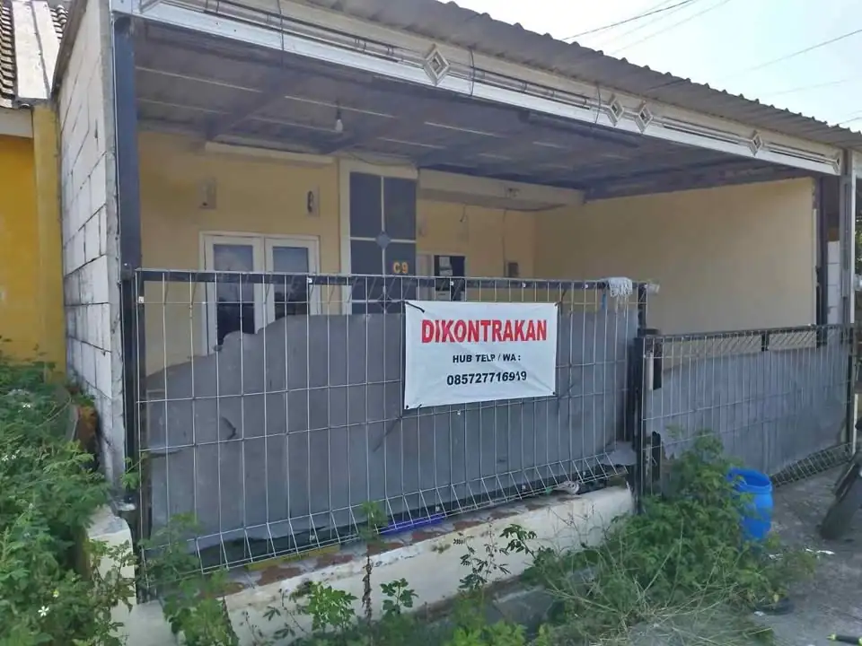 Disewakan/Kontrakan Rumah Murah Nyaman dekat KIK