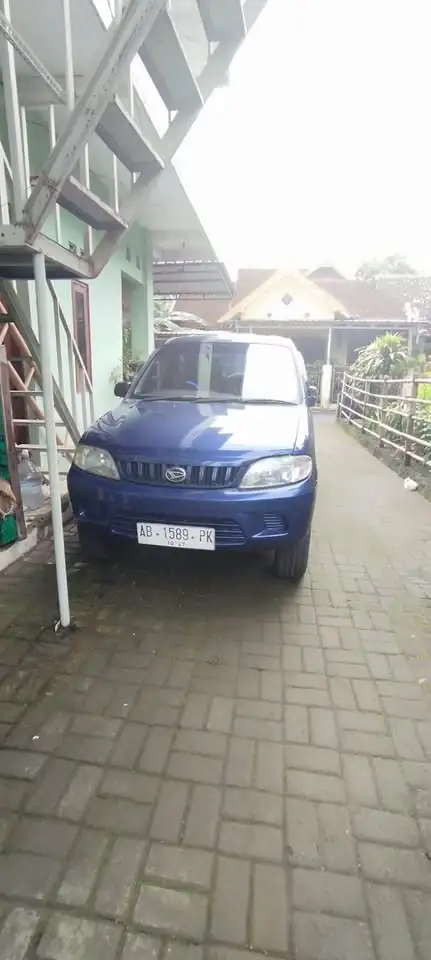 Dijual cepat mobil Taruna 2004
