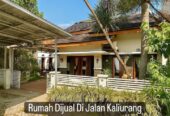 3 KT 2 Kamar mandi Rumah