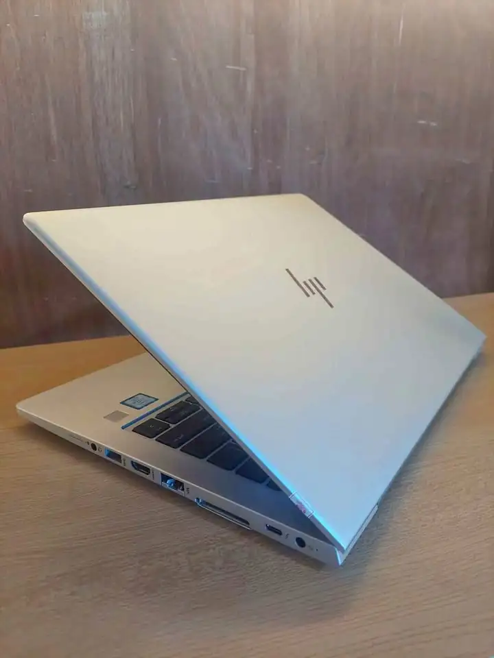 Laptop mewah HP Elitebook 830 G6 Ram 16 GB second mulus cantik