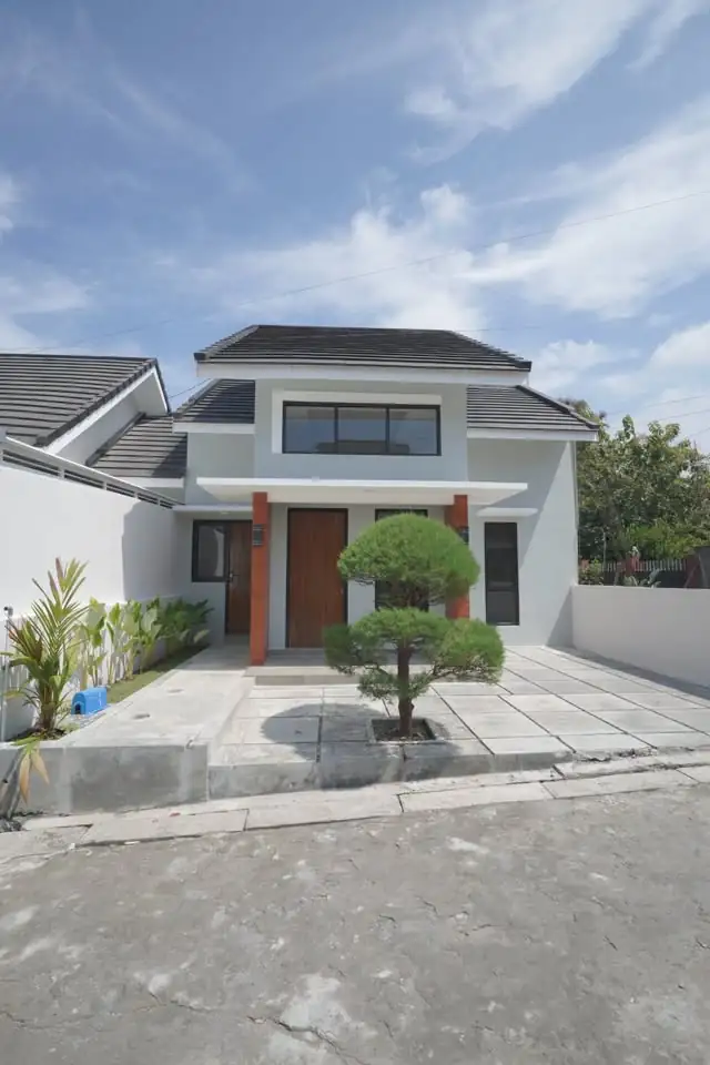 2 KT 1 Kamar Mandi – Rumah