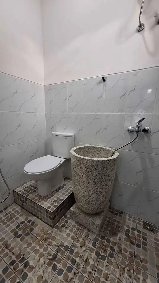Gentong bak mandi teraso kekinian