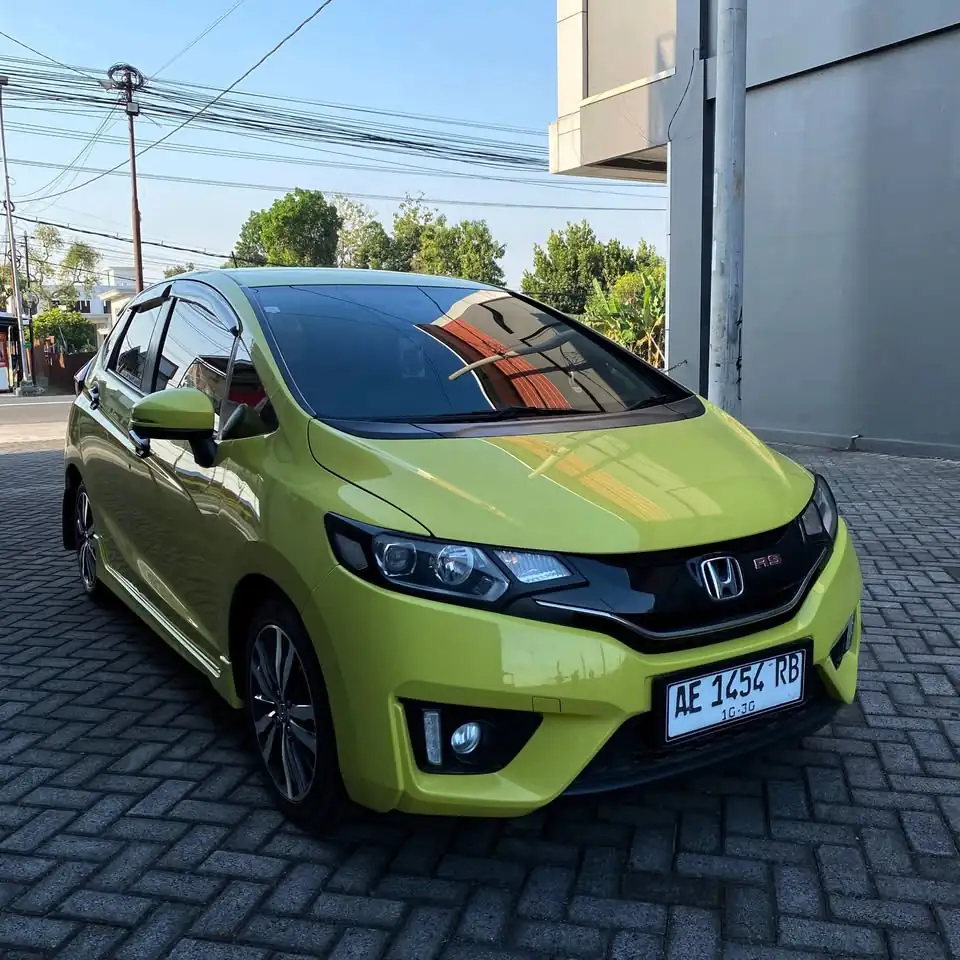 Honda jazz rs 2015 matic mobil bekas bagus