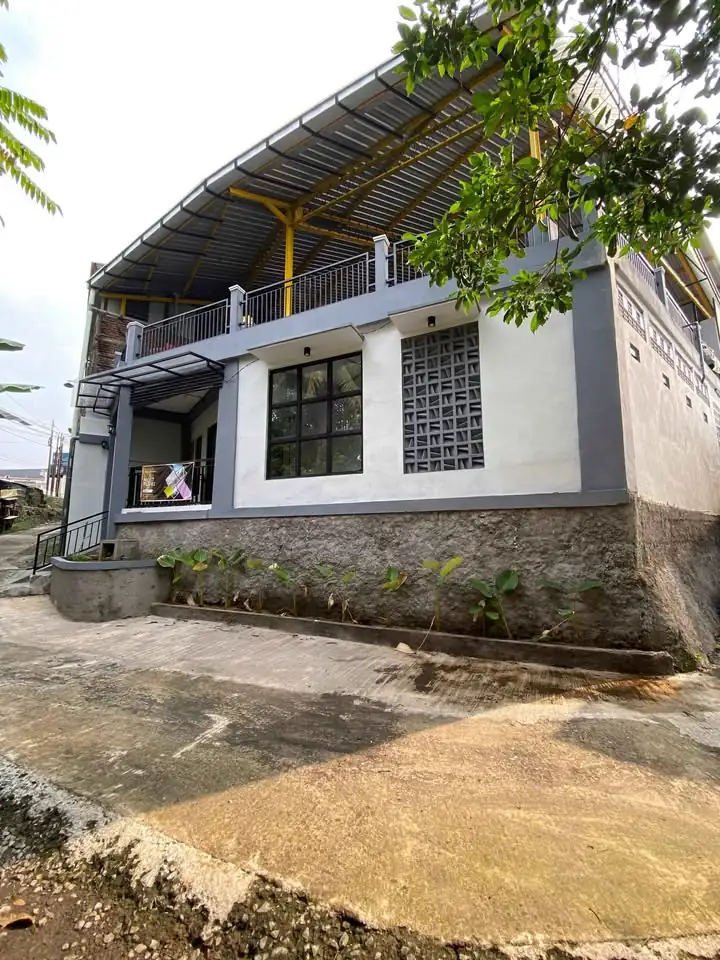 Ruang Pribadi Disewakan