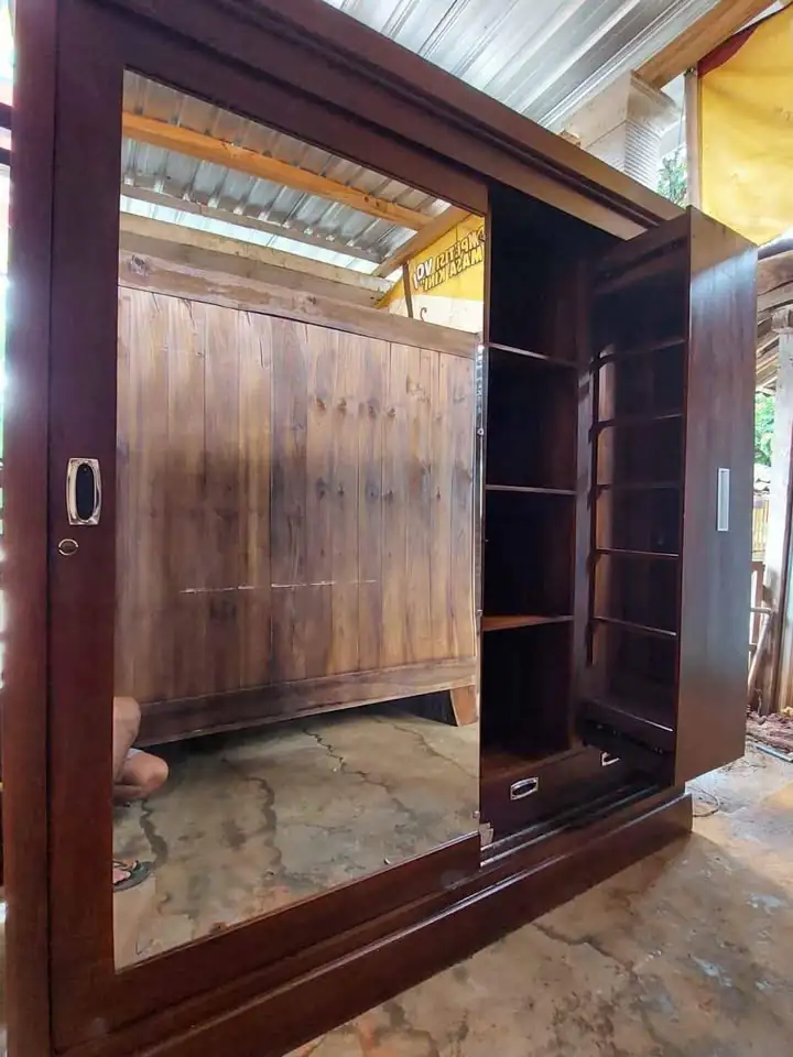 FURNITURE MURAH MURAH MENJELANG TAHUN BARU