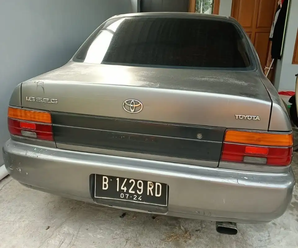 Toyota great corolla 1993 jual murah