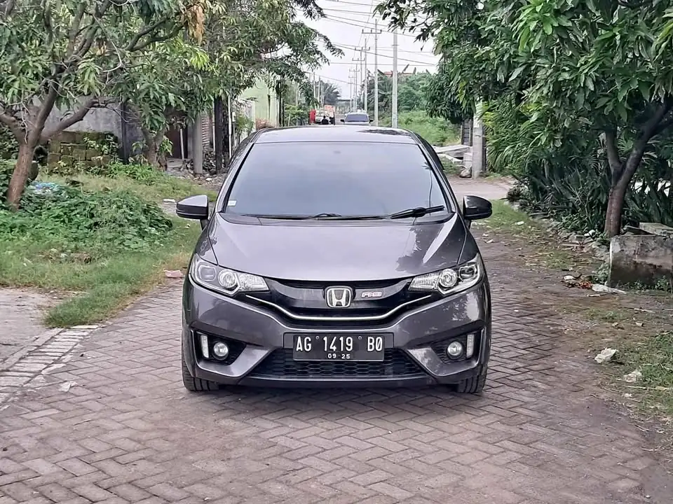 MOBIL BEKAS MURAH JAZZ RS 2016 DISKON DP 3JT!!