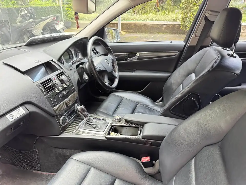 Mercedes-Benz w204 c200