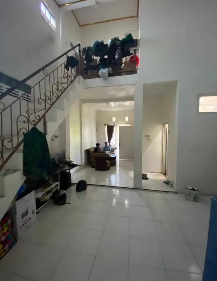 Jual Rumah 1,5 Lantai Lokasi Beringin Ngaliyan Semarang