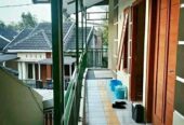 RUMAH DEKAT KAMPUS DENGAN 8 KMR KOS Rp1,9 M