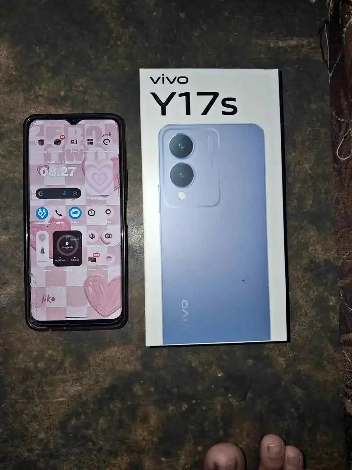 Dijual hp vivo Y17s ram 4/138