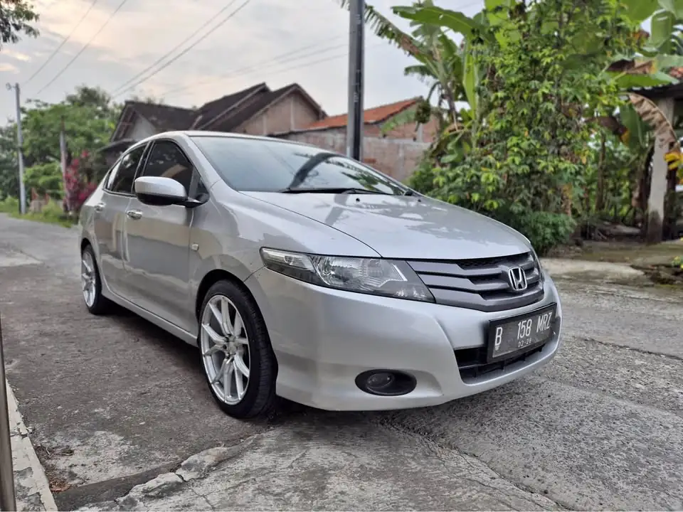 2011 Honda city S