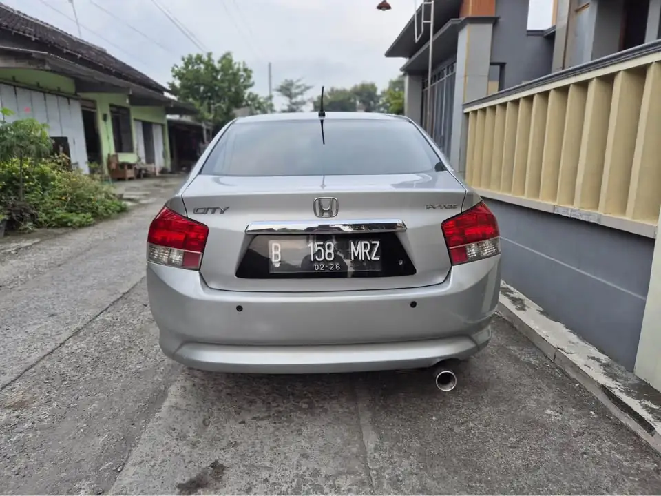 2011 Honda city S