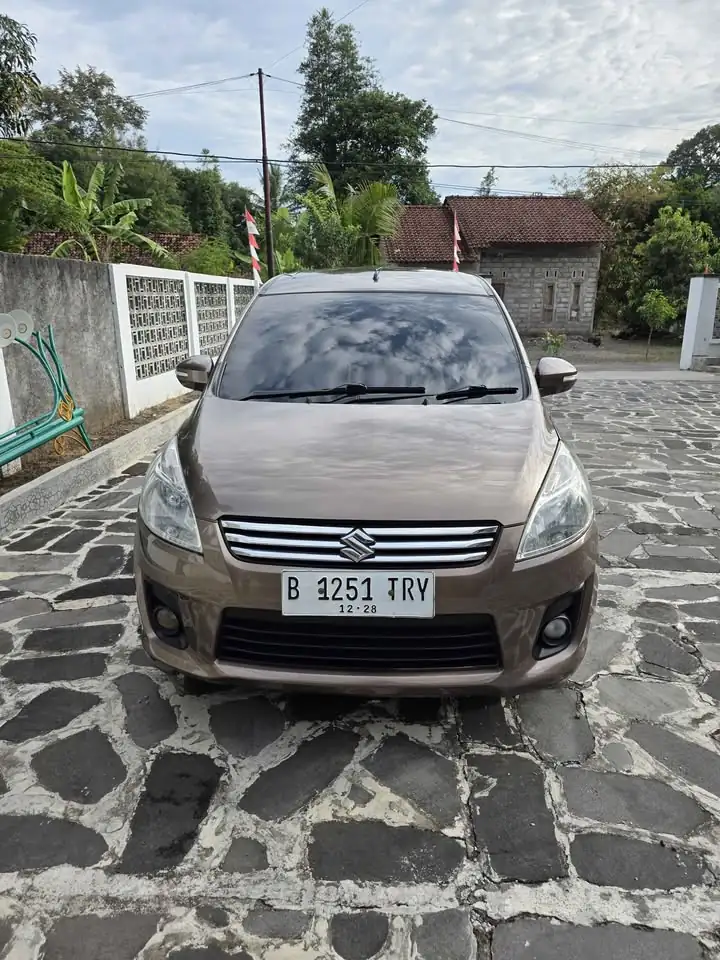 Ertiga Gx matic 2013