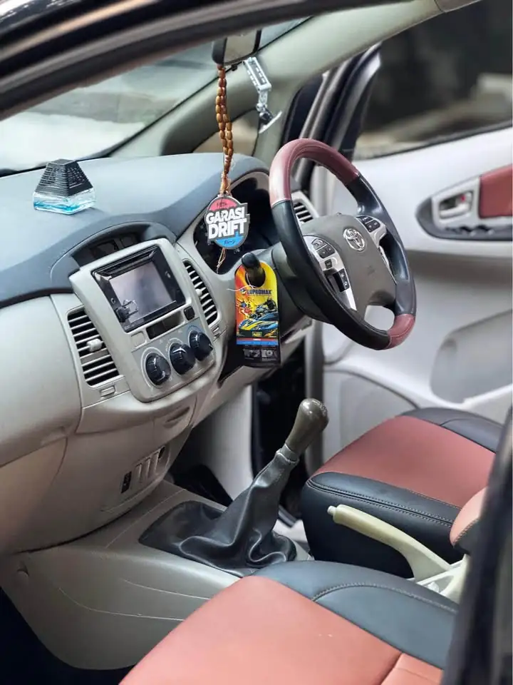 2015 Toyota kijang inova manual